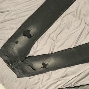 AMERICAN EAGLES SKINNY JEANS (32x30) BRAND NEW!